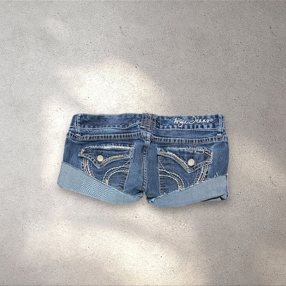 Ariya Jeans Low Rise Micro Denim Shorts - Picture 1 of 4